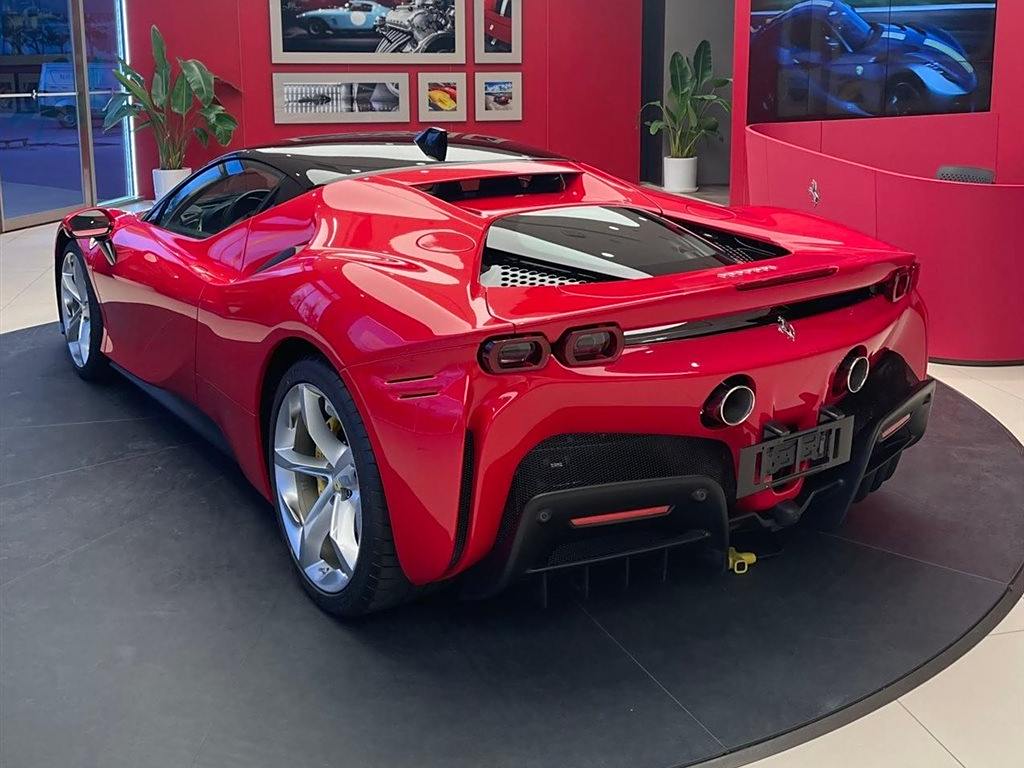 Ferrari SF90 Stradale 2020 3.9T V8 Stradale