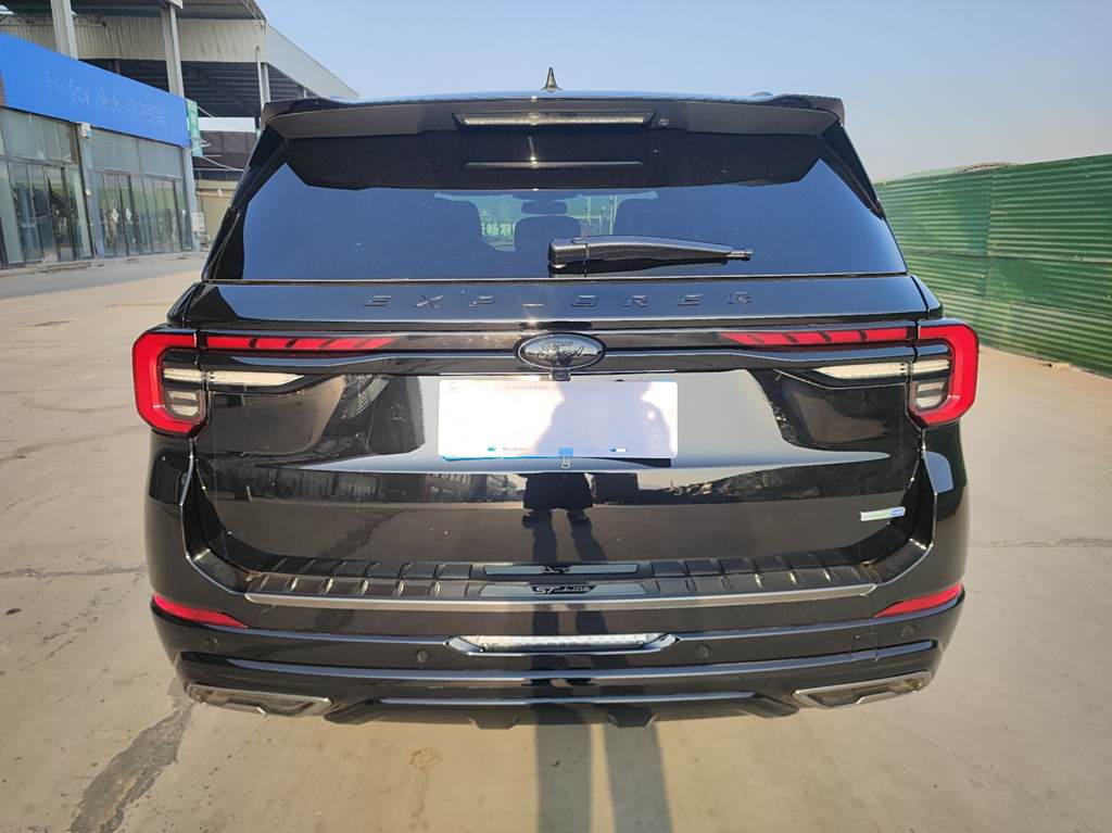 Ford Explorer 2023 EcoBoost 285  Полный приводST-LINE 7