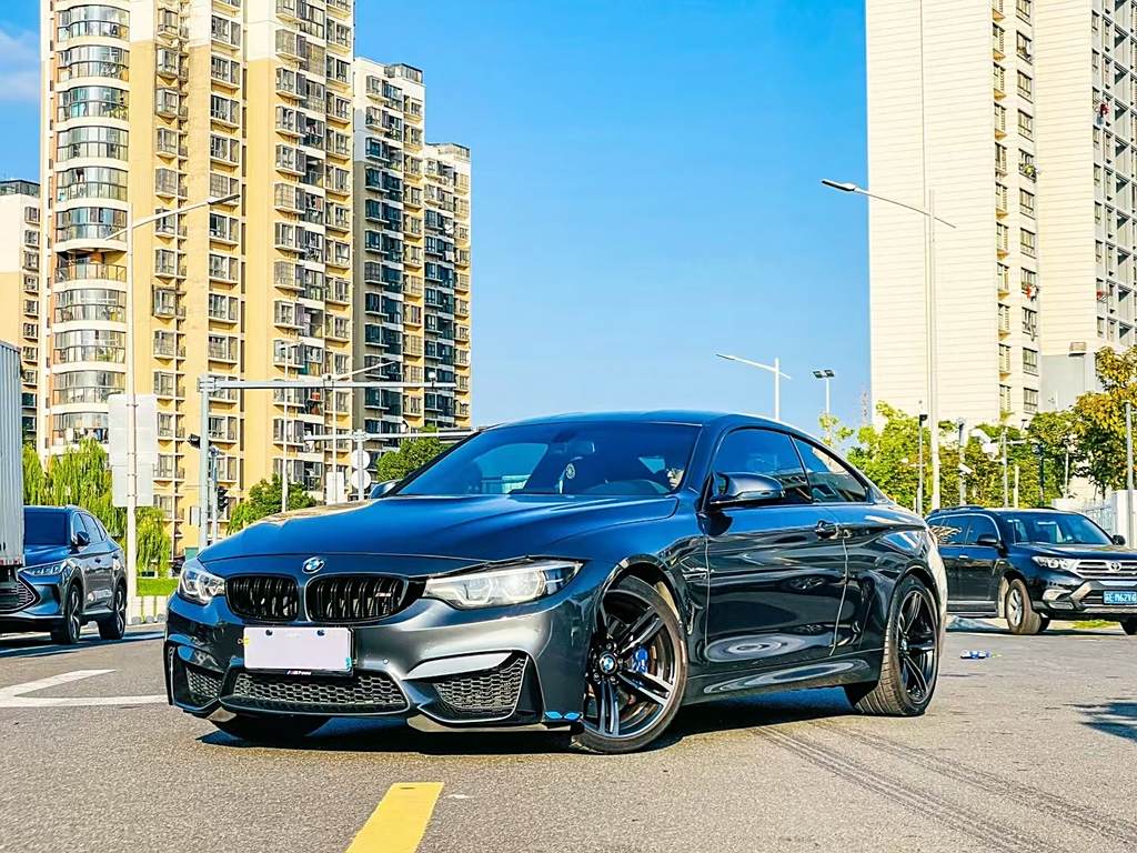 BMW M4 2019 M4Спортивный автомобиль (Sports car)