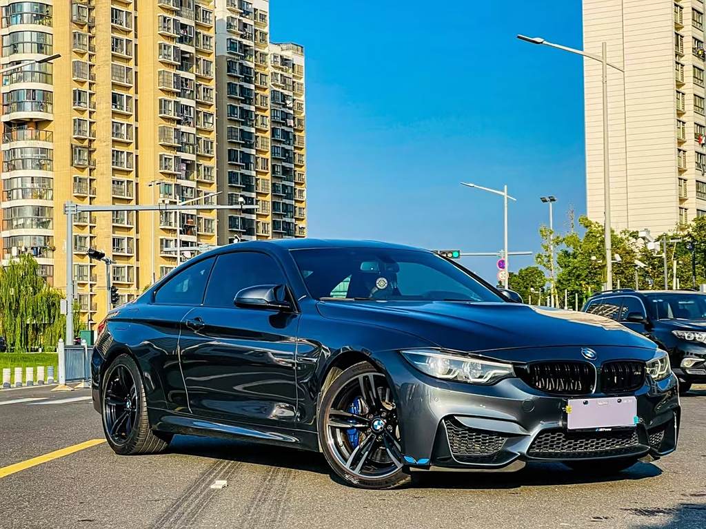 BMW M4 2019 M4Спортивный автомобиль (Sports car)