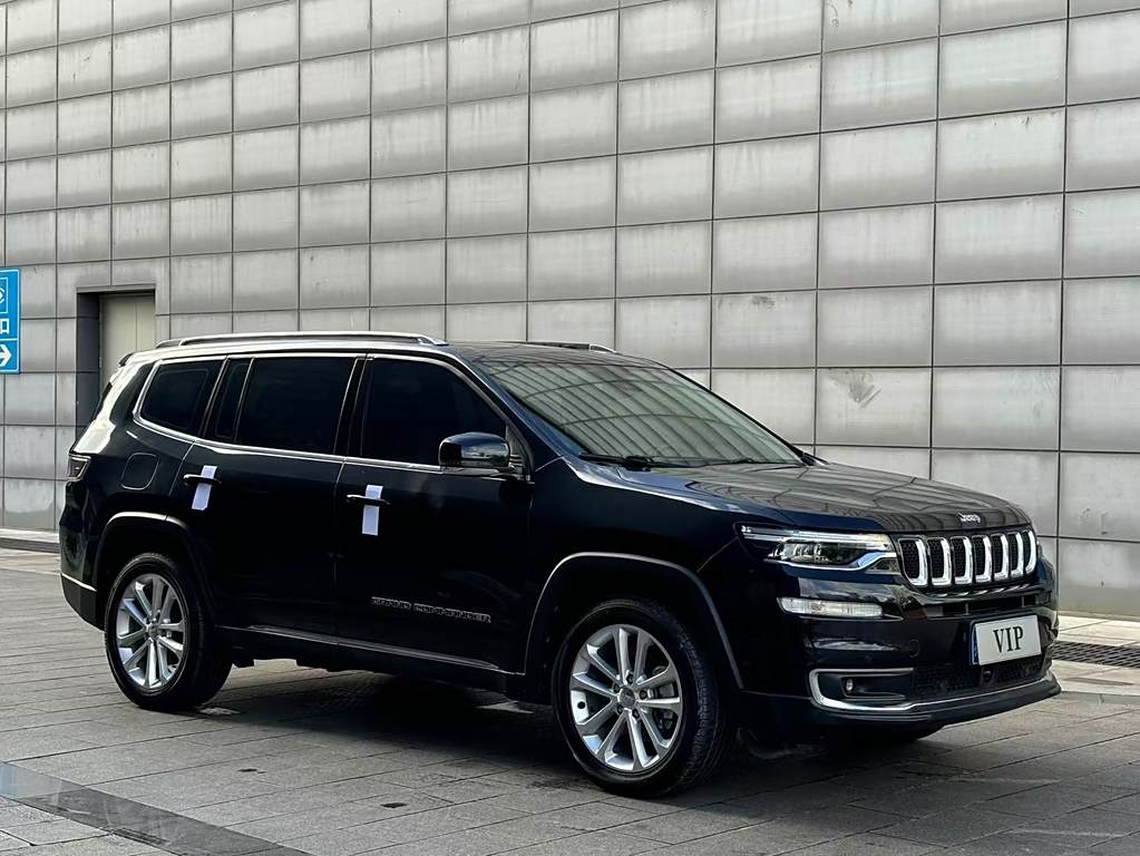 Jeep Grand Commander 2020 2.0T  Полный привод