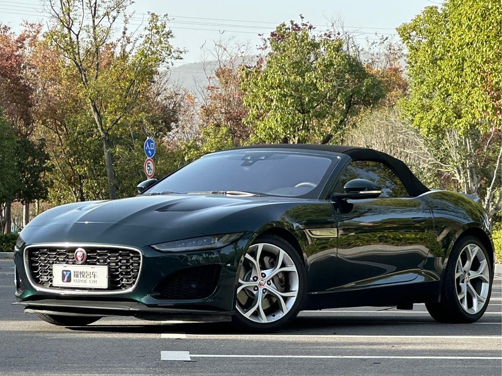 Jaguar F-TYPE 2021 P300