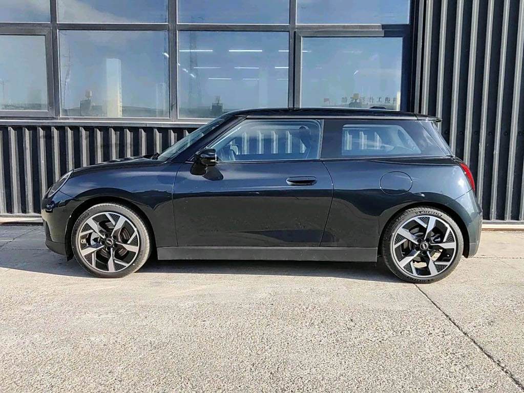 Electric MINI Cooper 2024 452km COOPER SE