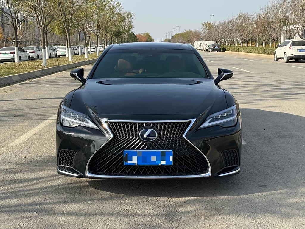 Lexus LS 2021 500h