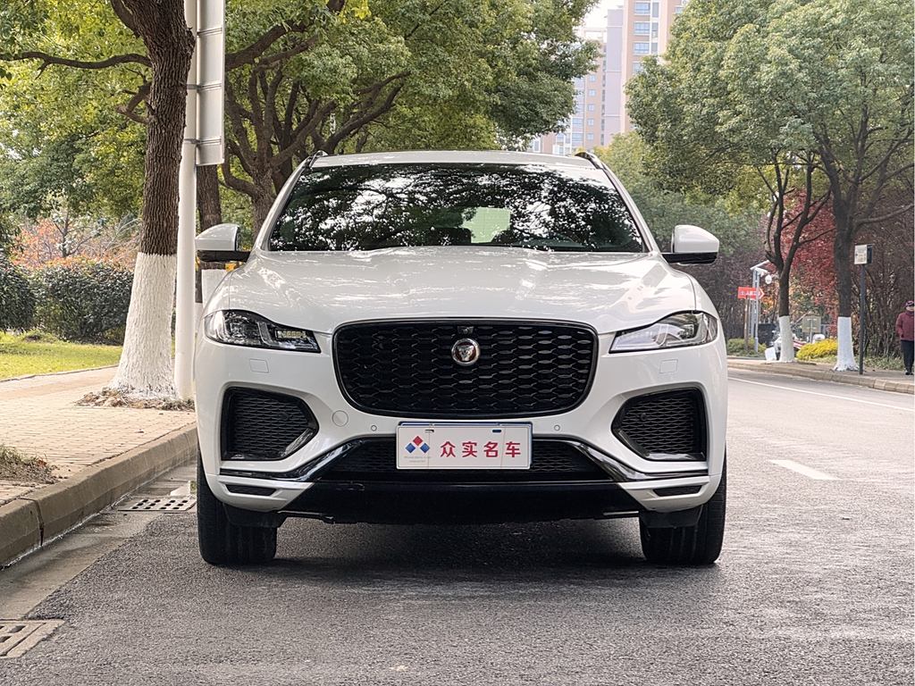 Jaguar F-PACE 2023 P400 SPORT