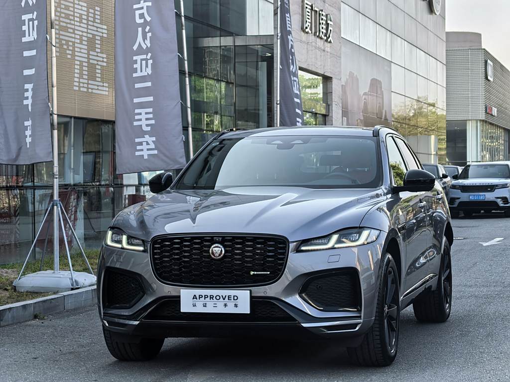 Jaguar F-PACE 2023 P250 R-Dynamic BLACK