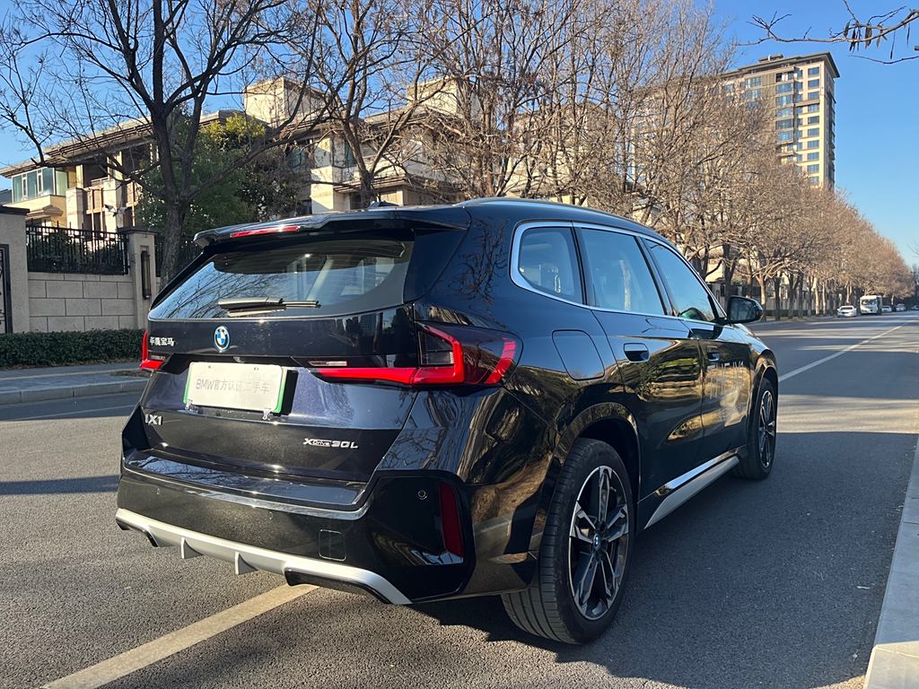 BMW iX1 2023 xDrive30L M Sport Package