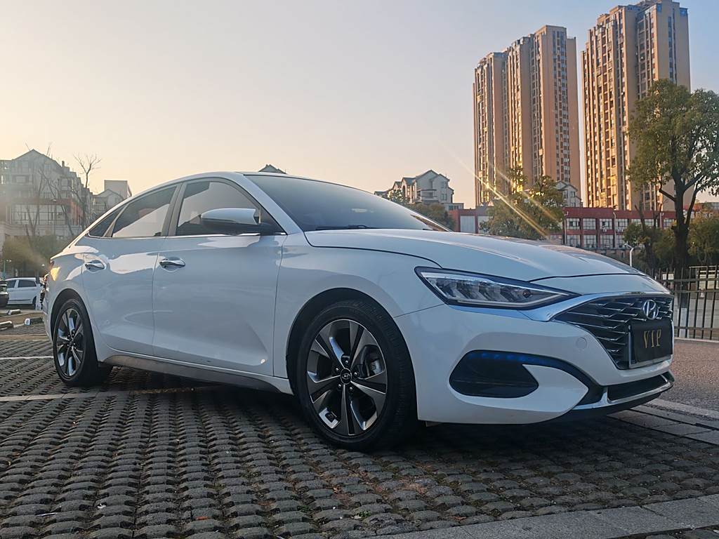 Hyundai Veloster 2019 280TGDi  V