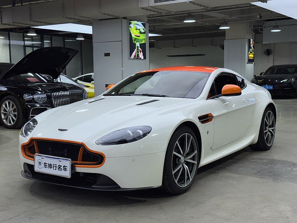 Aston Martin V8 Vantage 2016 4.7L Coupe