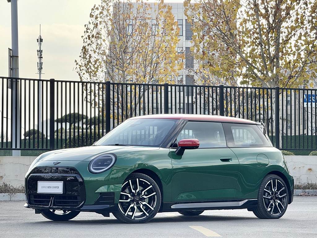 Electric MINI Cooper 2024 452km COOPER SE