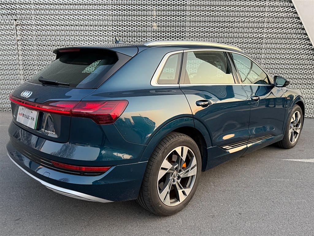 Audi e-tron 2019 55 quattro