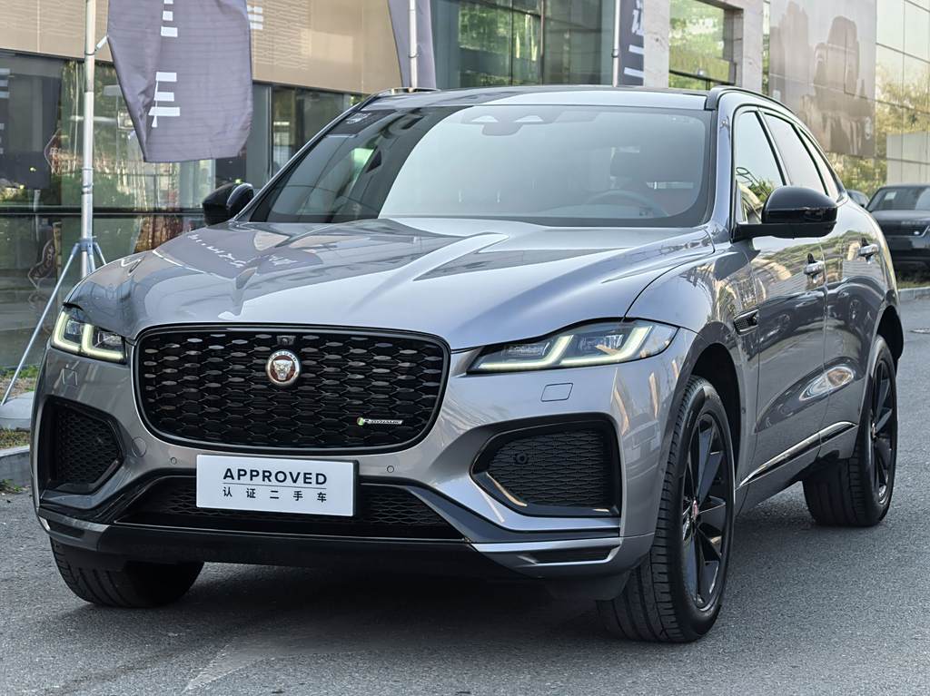 Jaguar F-PACE 2023 P250 R-Dynamic BLACK