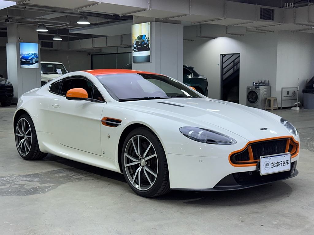 Aston Martin V8 Vantage 2016 4.7L Coupe