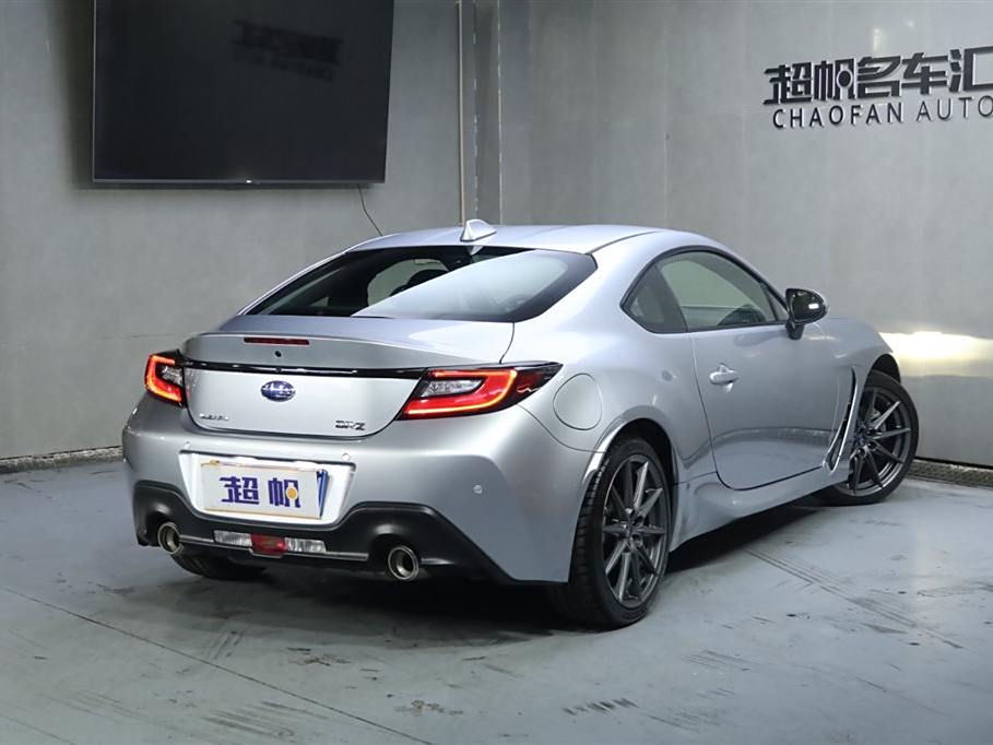 Subaru BRZ 2022 2.4L Ручная