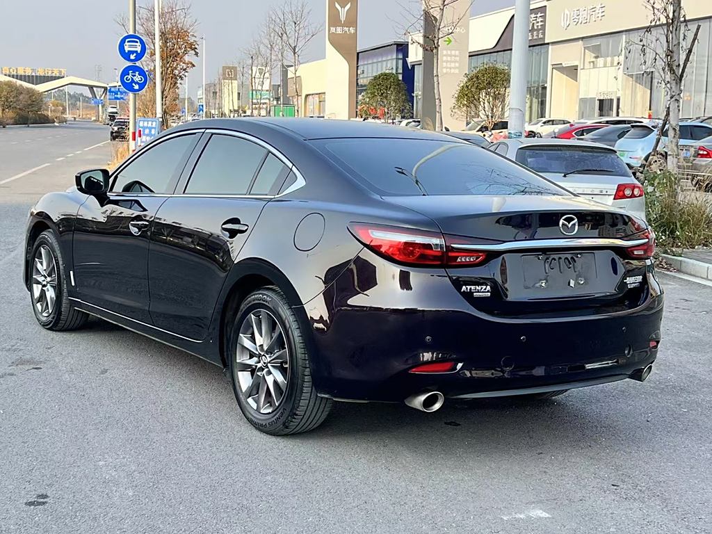 Mazda Atenza 2021 2.0L