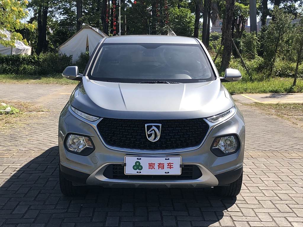 Baojun 510 2021 1.5L CVT