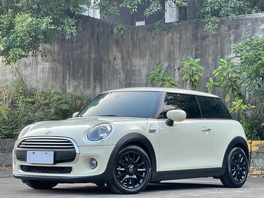 MINI 2020 1.5T ONE PLUS