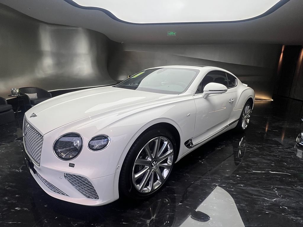 Bentley Continental 2022 4.0T GT V8