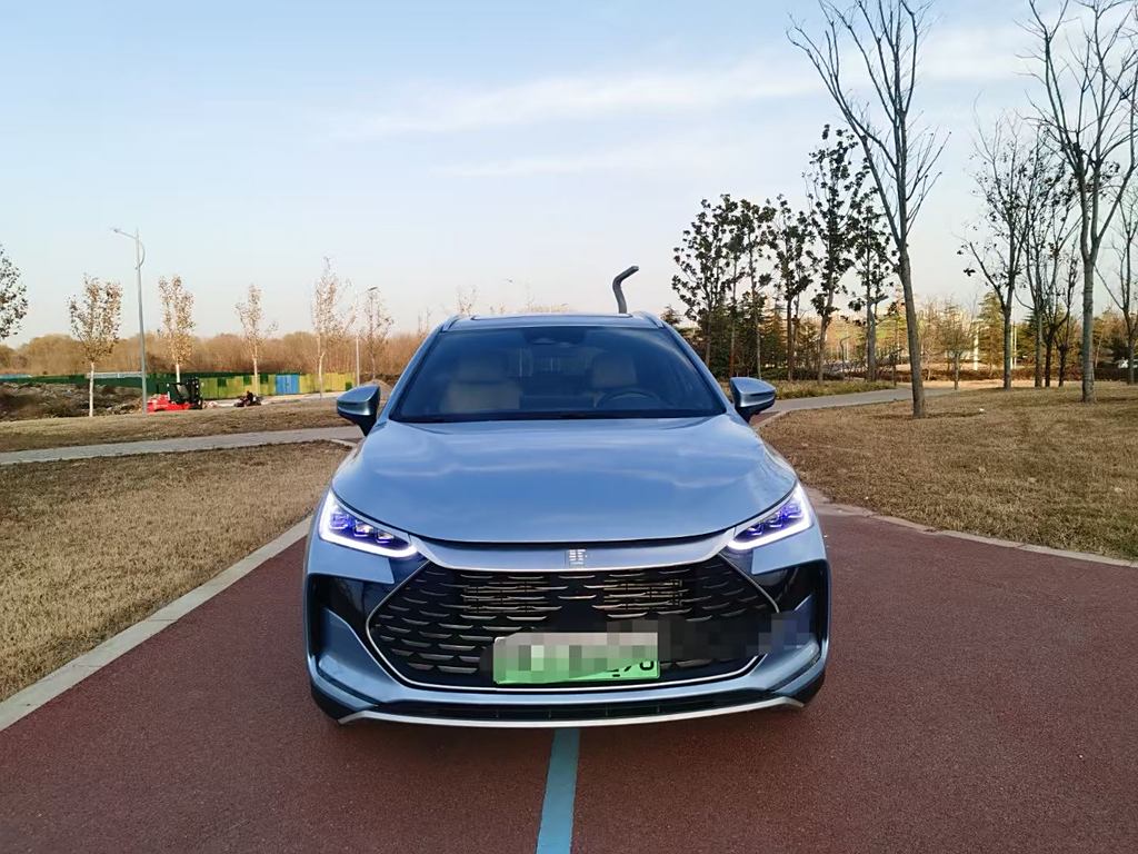 BYD Tang EV 2024 DM-p  215KM  Полный привод