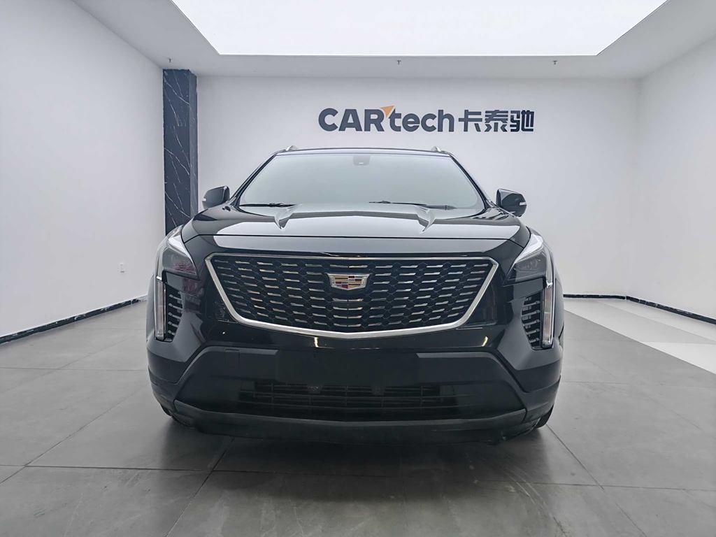 Cadillac XT4 2021 28T