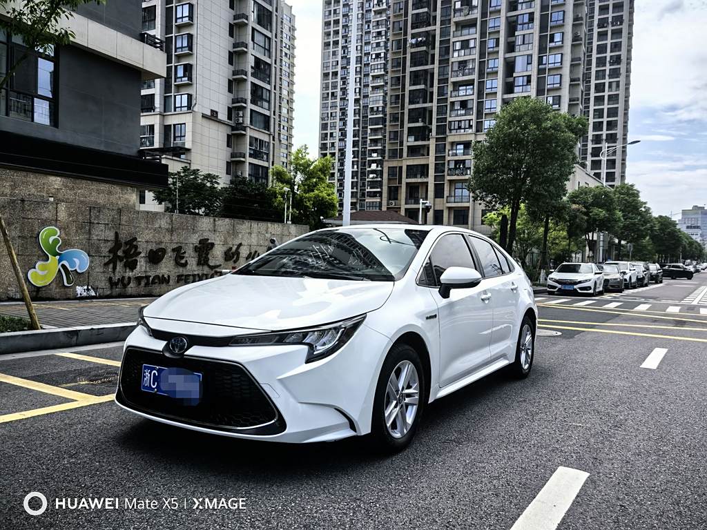 Toyota Levin 2022  1.8H E-CVT