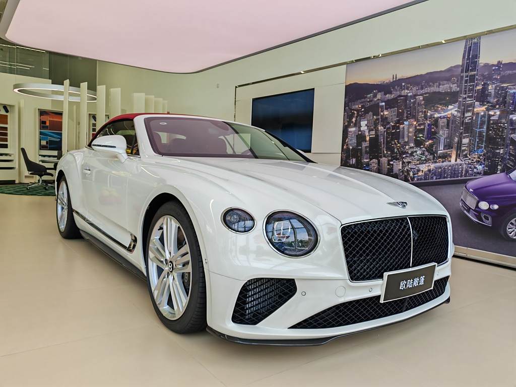 Bentley Continental 2024 4.0T GT V8