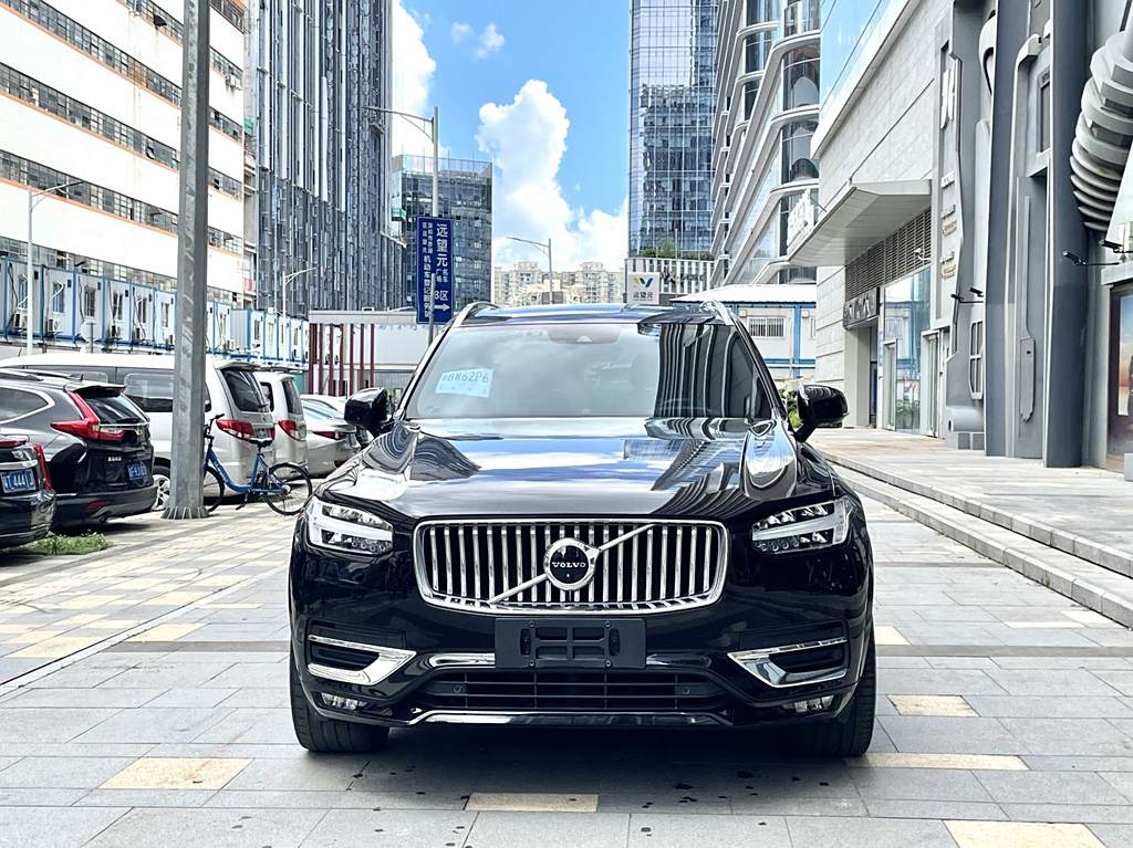 Volvo XC90 2021 B6  7