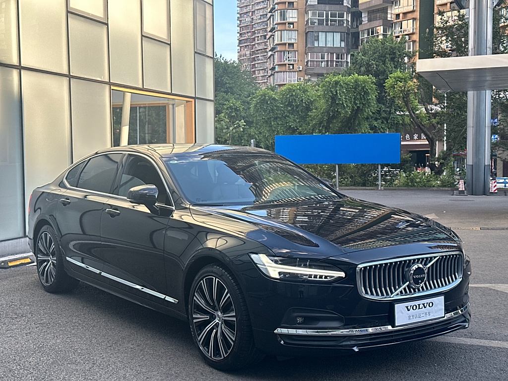 Volvo S90 2024 B5