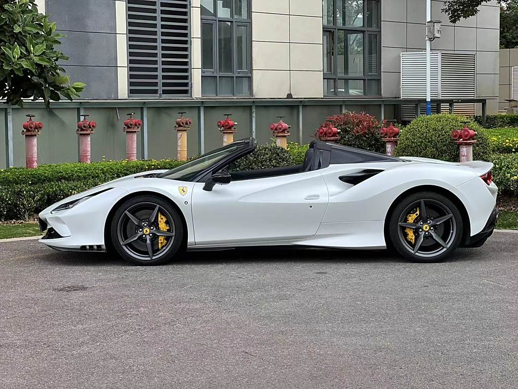 Ferrari F8 2020 Spider 3.9T V8