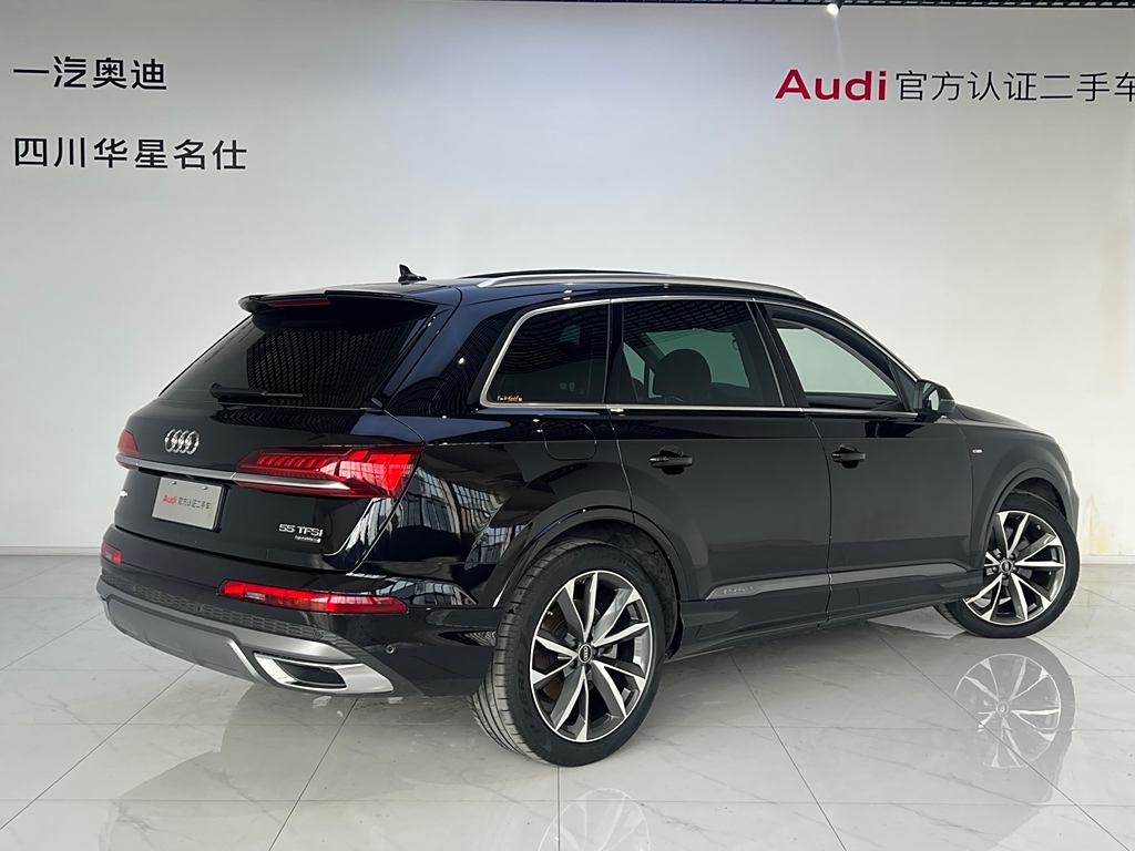 Audi Q7 2021 55 TFSI quattro S line