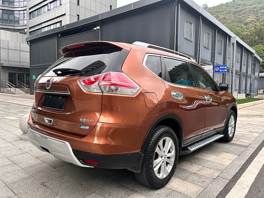 Nissan X-Trail 2014 2.5L CVT 4WD