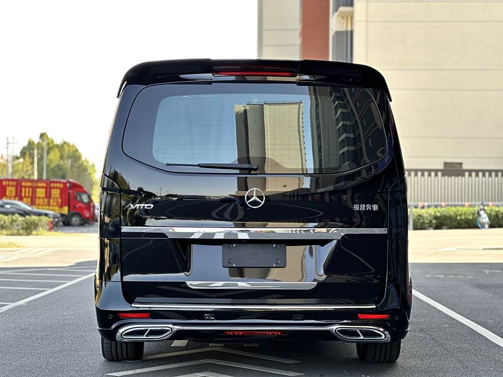 Mercedes-Benz Vito 2024 2.0T  Elite 7