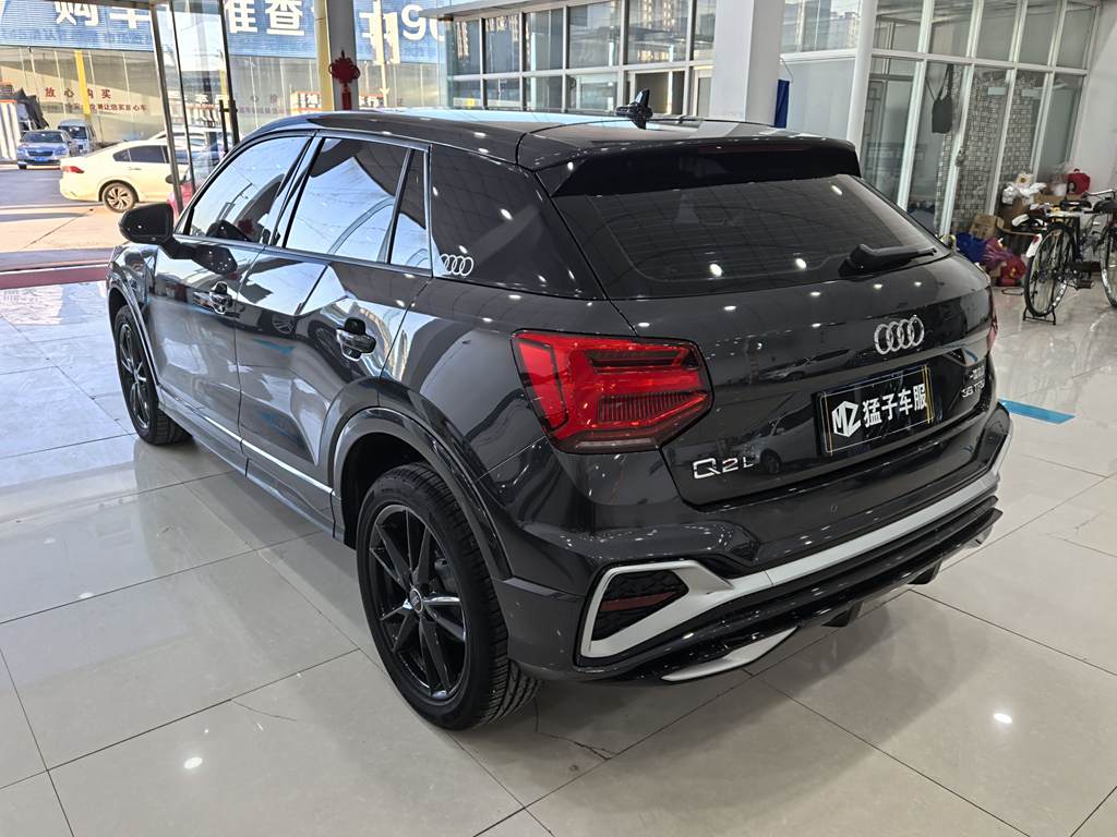 Audi Q2L 2022 35 TFSI