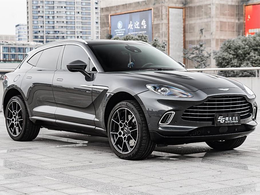 Aston Martin DBX 2020 4.0T V8