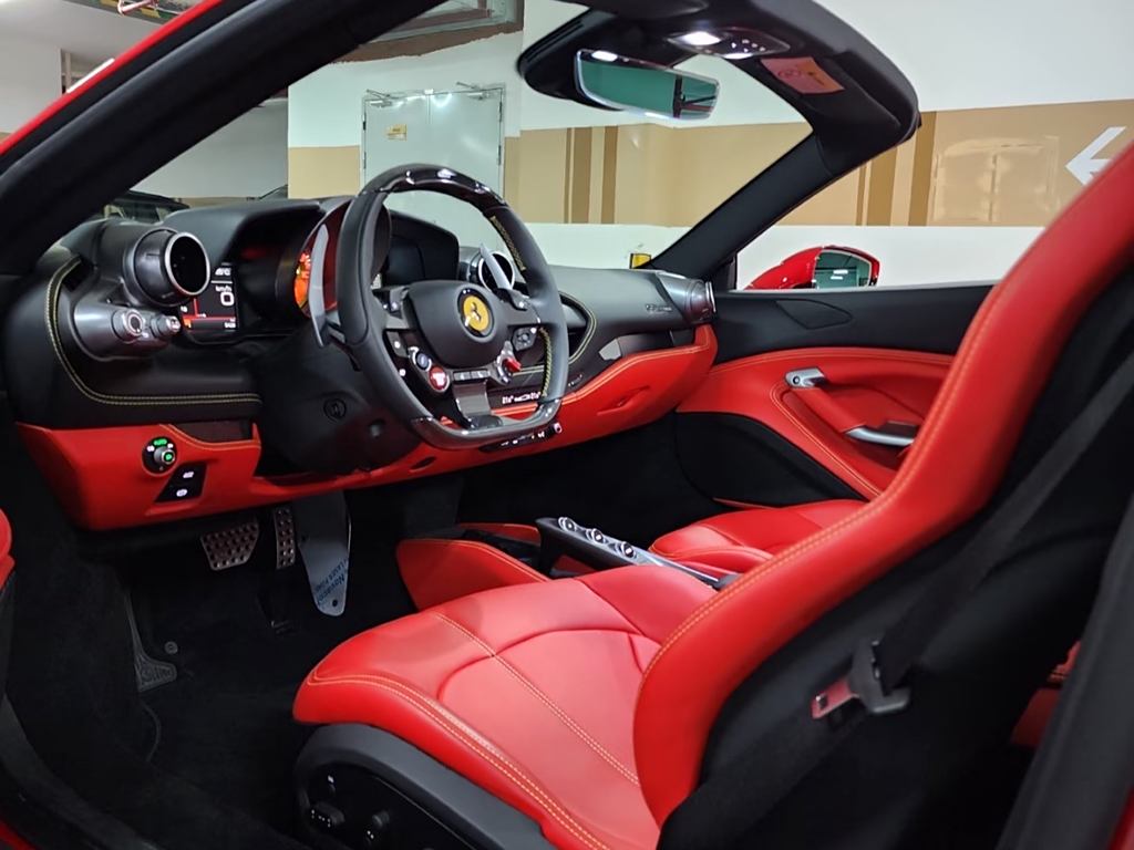 Ferrari F8 2020 Spider 3.9T V8