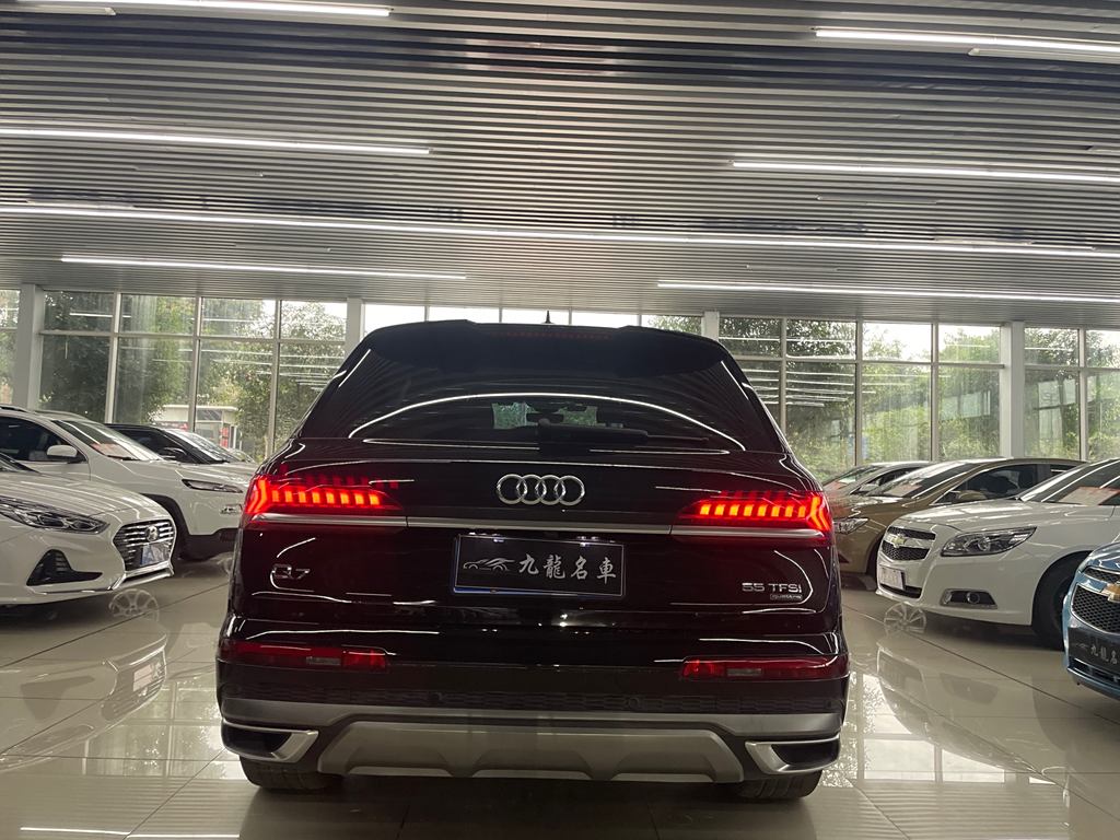 Audi Q7 2022 55 TFSI quattro S line