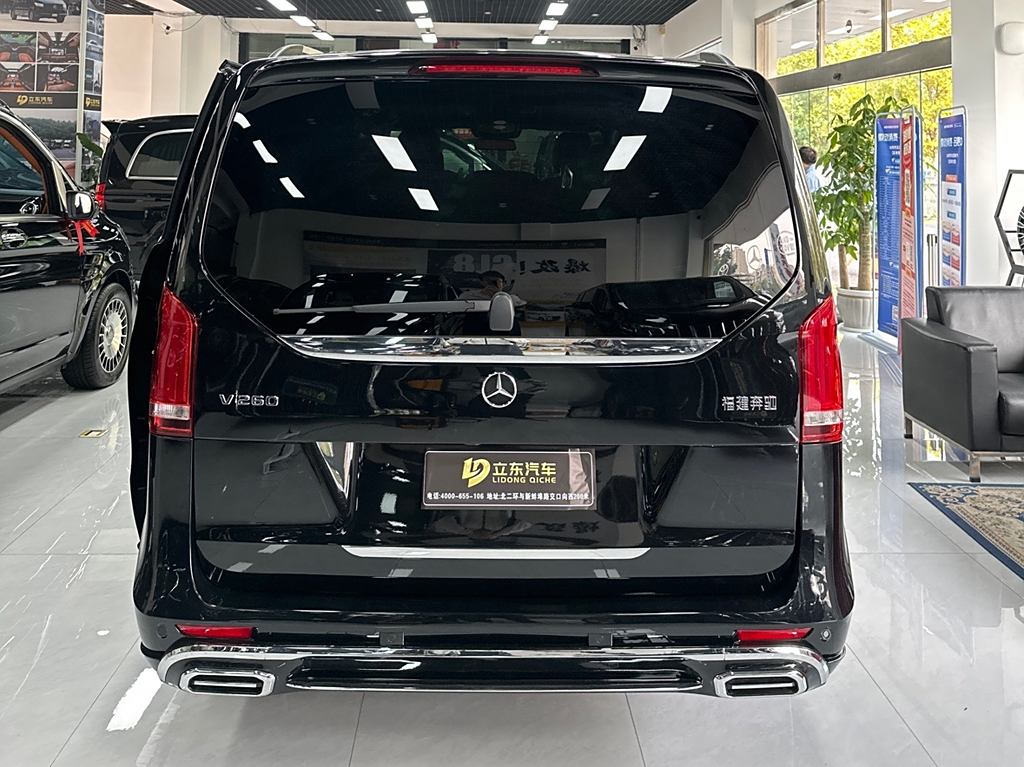 Mercedes-Benz V-Class 2022 V 260