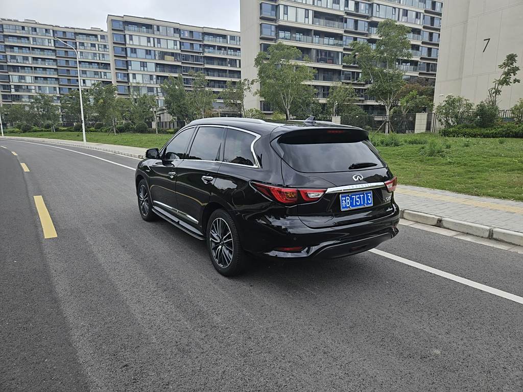 Infiniti QX60 2018 2.5 S/C Hybrid   Euro VI