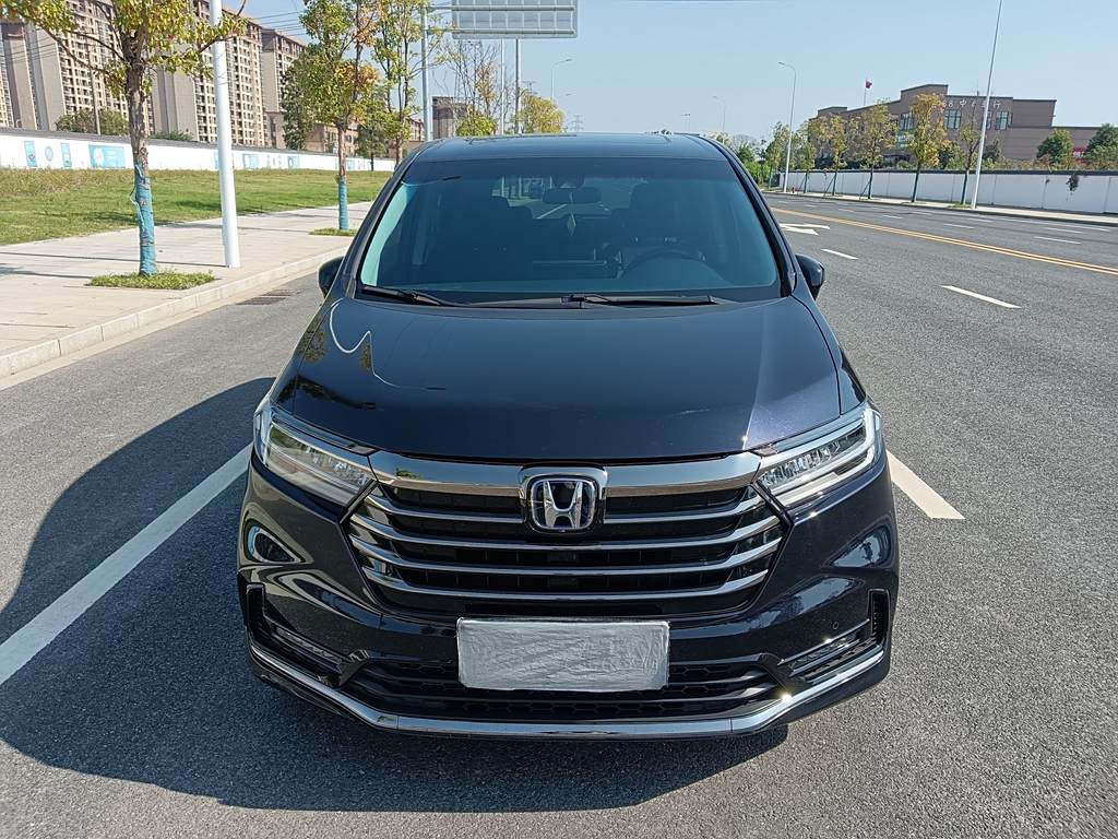 Honda Odyssey 2022 2.0L e:HEV ·