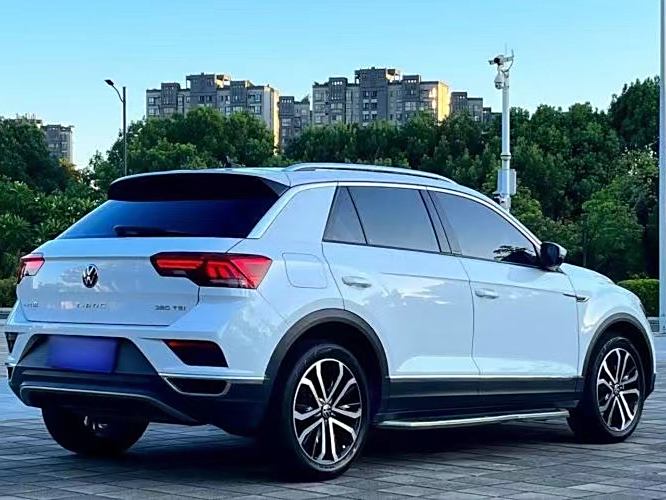 Volkswagen T-ROC 2021 280TSI DSG