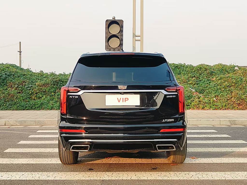 Cadillac XT6 2022 2.0T  Luxury