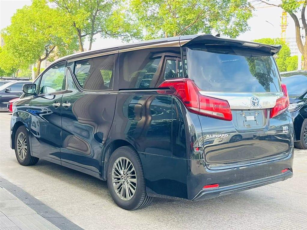 Toyota Alphard 2021  2.5L