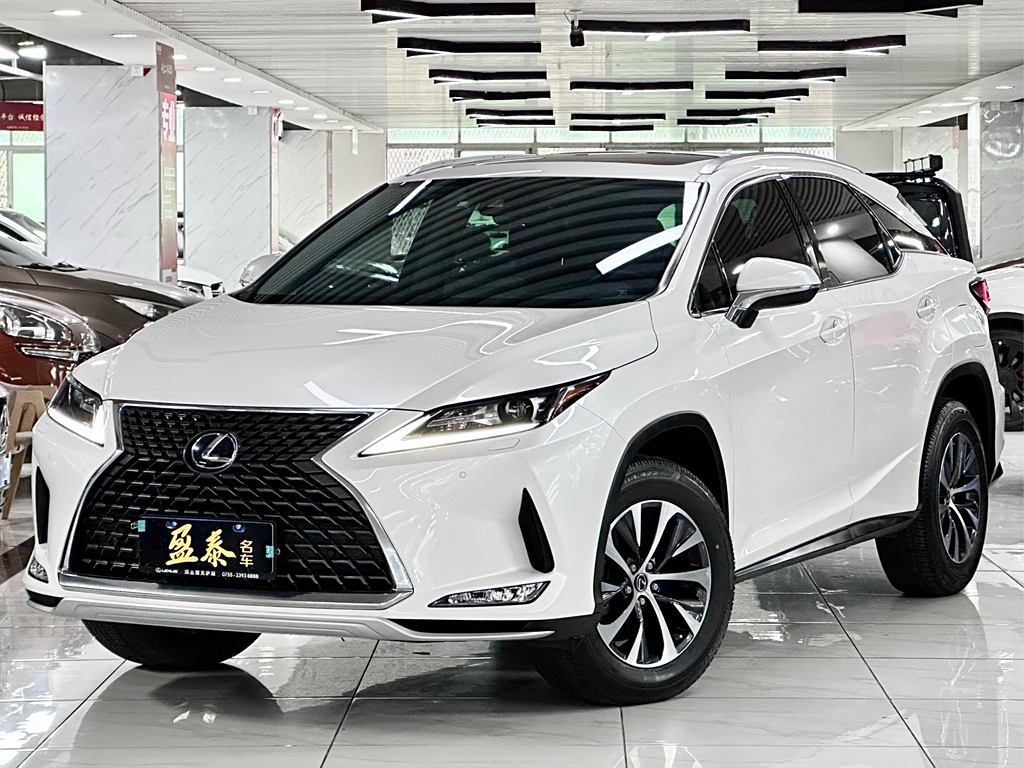 Lexus RX 2020  300