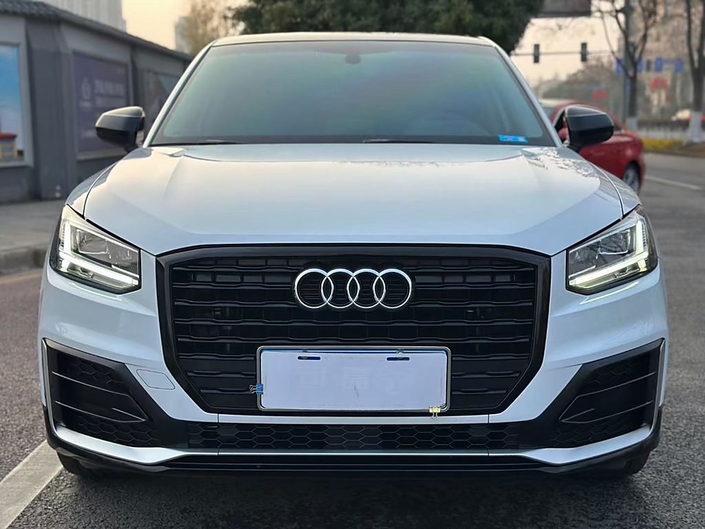 Audi Q2L 2020 35 TFSI