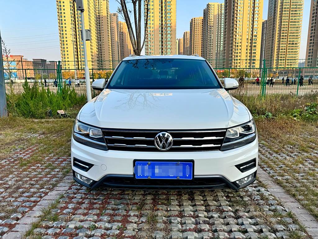 Volkswagen Tiguan L 2019 280TSI Автоматическая Euro VI