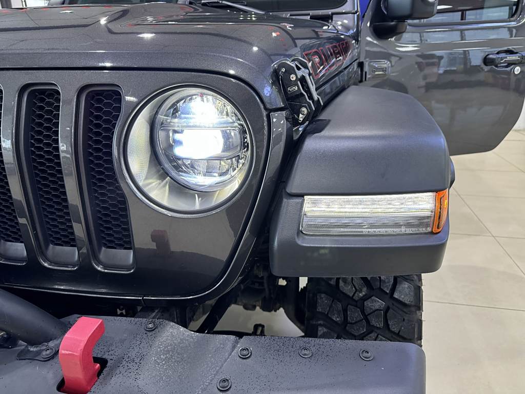 Jeep Wrangler 2021 2.0T Han (BYD)