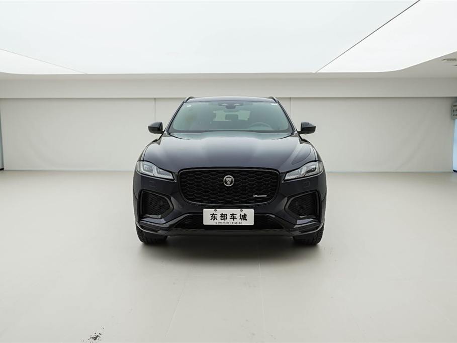 Jaguar F-PACE 2024 P250 R-Dynamic SE