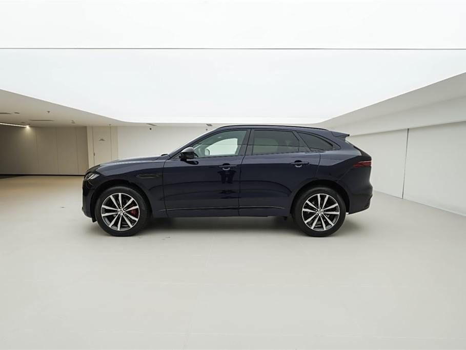 Jaguar F-PACE 2024 P250 R-Dynamic SE