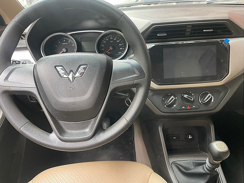 Wuling Hongguang 2019 1.5L SL2B