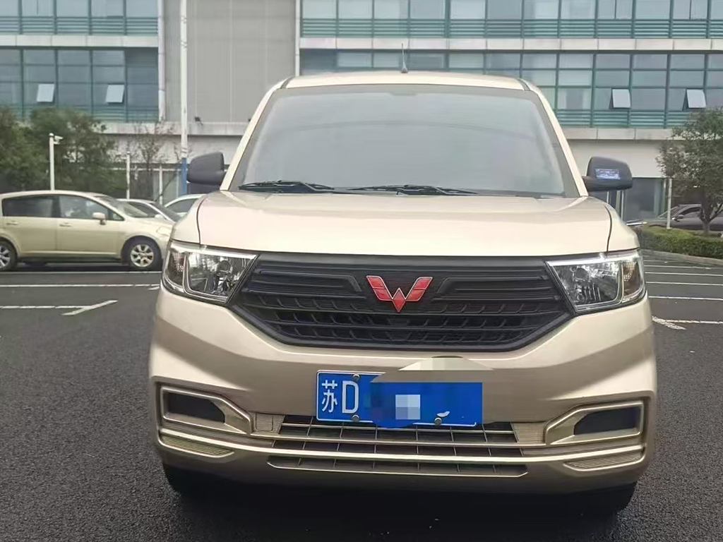 Wuling Hongguang V 2022 1.5LElectric (Volkswagen ID. series)LAR